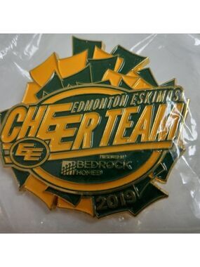Edmonton Eskimos Cheer Team Lapel Pin Large 2019 CFL Football Discontinued